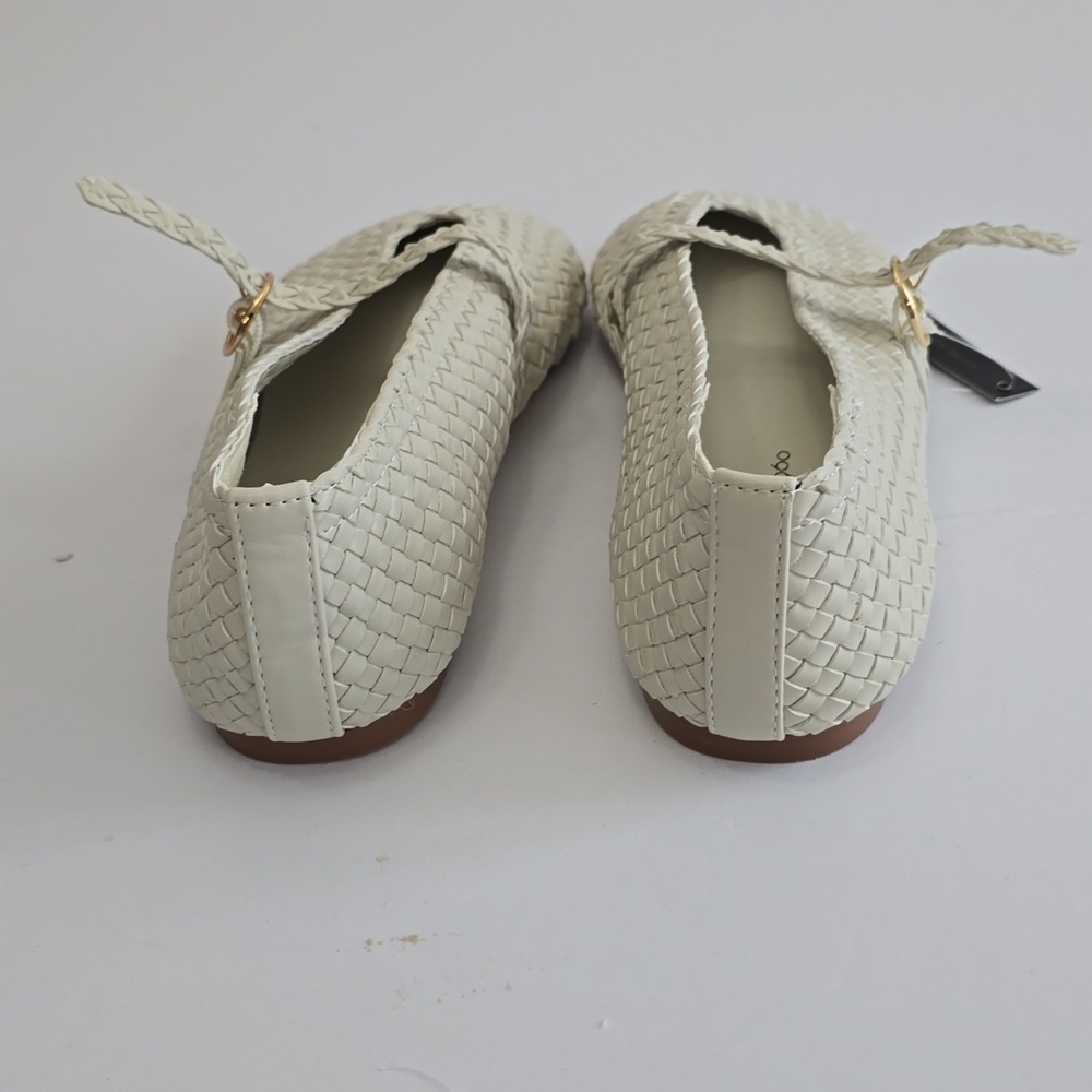 NWT House Of Harlow 1960 Bistro Off White Strap Buckle Ballet Flats Size 9.5 - Picture 5 of 13